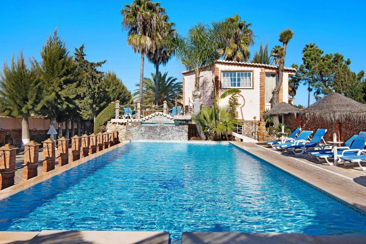 Villa Bora-Bora Пера Екстер'єр фото
